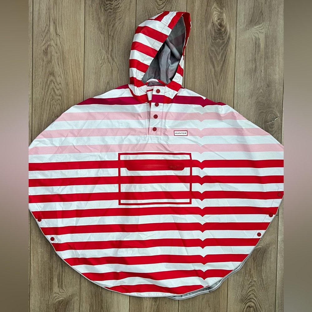 Hunter for Target limited edition poncho rain jacket size M/L